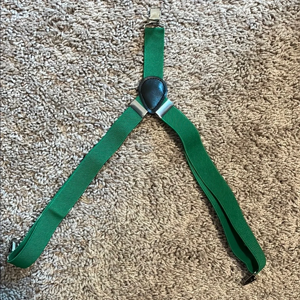 Green and Gold Kids Accessory Set
